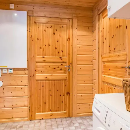 Maentyrinne By Interhome 루카